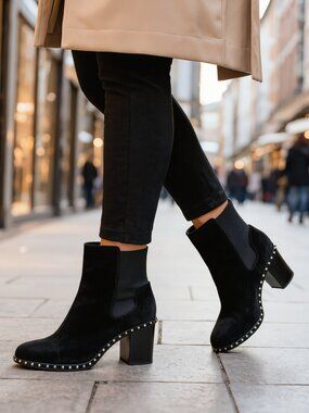 Rag & Bone Black Suede Studded Chelsea Ankle Boots Size 38.5 / 8.5